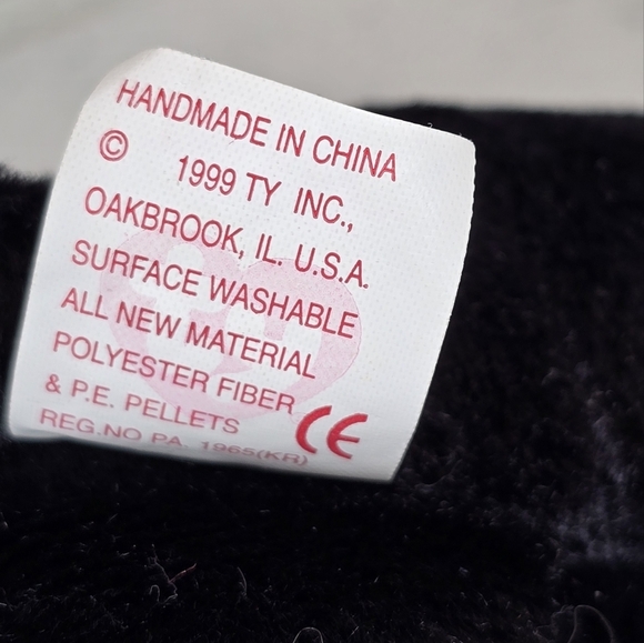 Ty Beanie Baby - The End - Black Bear with Gold Bow - Picture 4 of 5